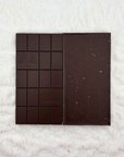 Tablette Inclusions Noir 65% Fleur de Sel de Camargue